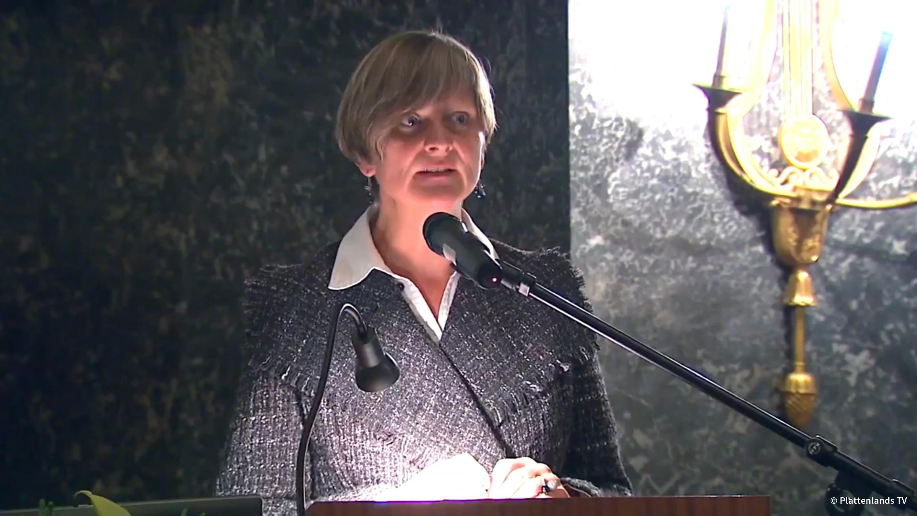 la-ceremonie-de-remise-du-prix-de-l-institut-phytofar-2011